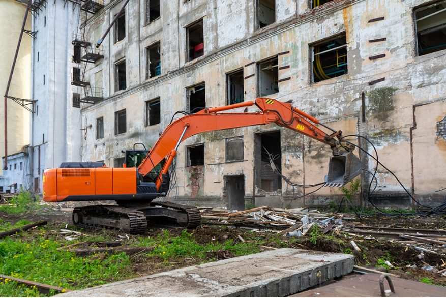 Residential Demolition & Commercial Demolition Services o Brooklyn, NY